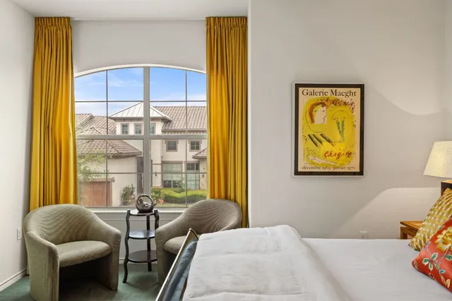 $700,000 | 7800 Southwest Parkway, Unit 1112, Austin, TX 78735