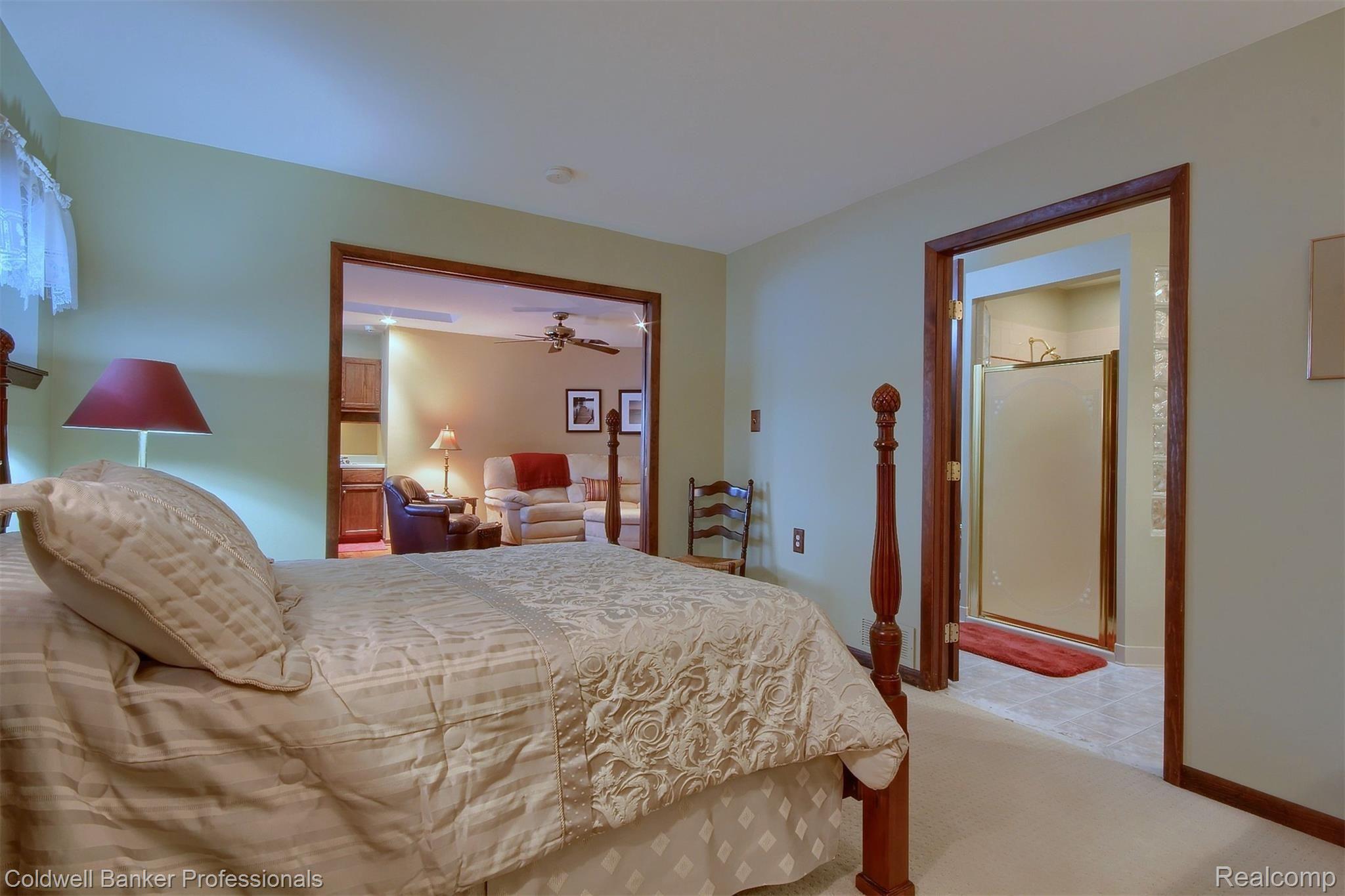 9503 Warren Road Plymouth, MI 48170 - Photo 34 of 58 34-2nd Master Bedroom 4th View.jpg