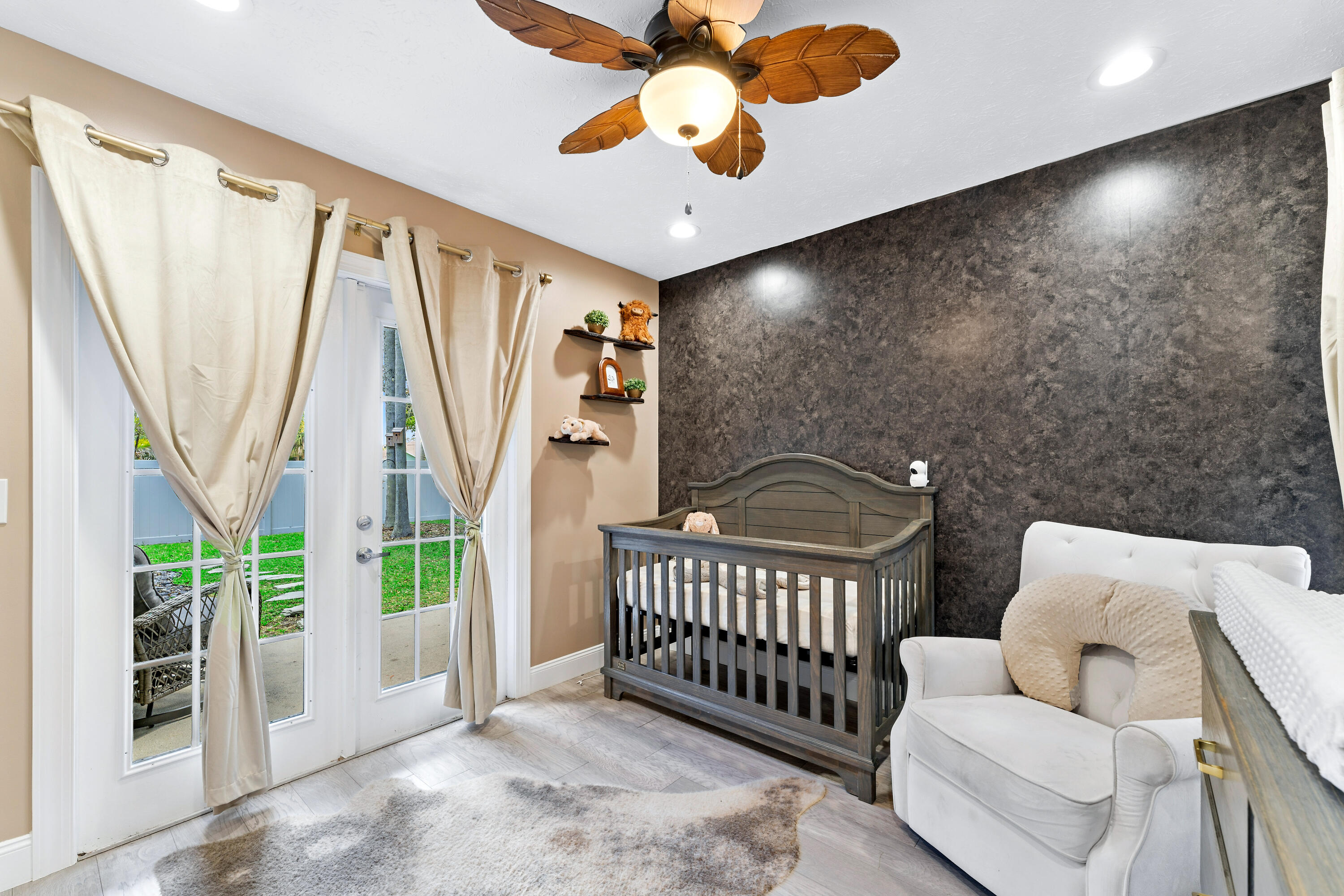 2317 Southwest Abner Road Port St. Lucie, FL 34953 - Photo 25 of 73 Owner Suite Flex Space