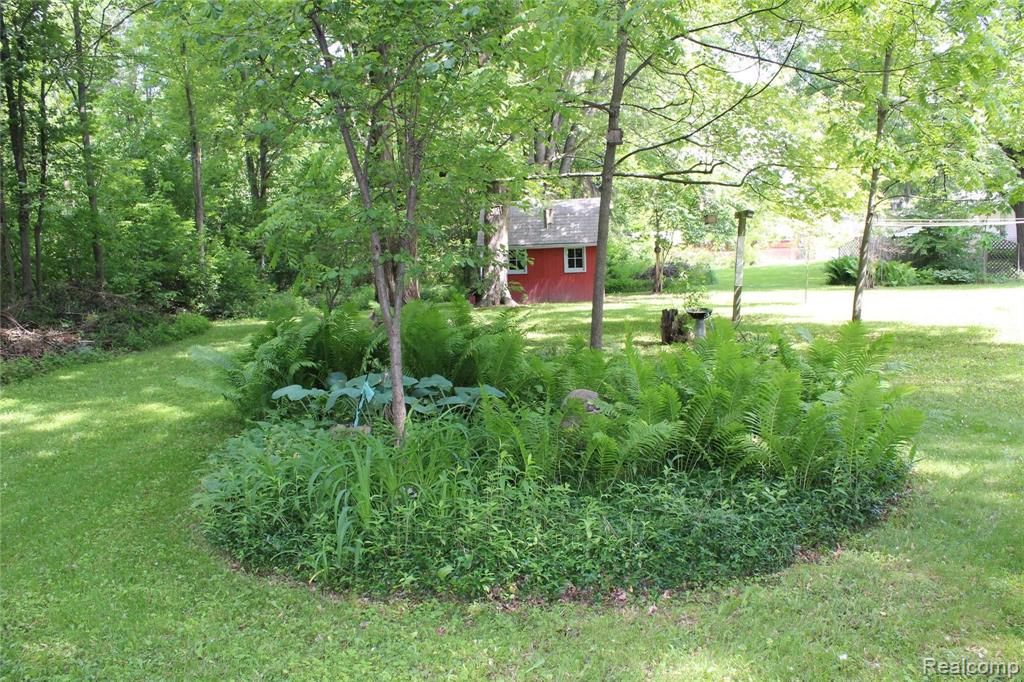 2405 Murphy Road Flint, MI 48504 - Photo 30 of 35