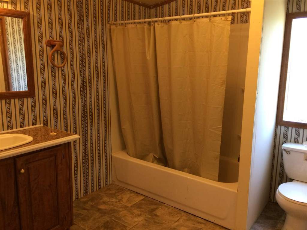 292 Charles Burton Road Honea Path, SC 29654 - Photo 3 of 14