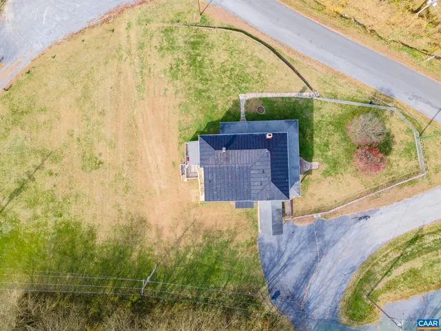 $299,000 | 601 Long Avenue, Shenandoah, VA 22849