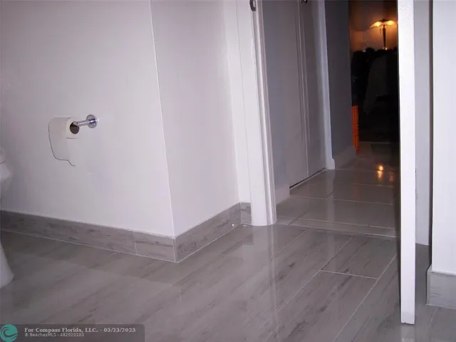 $179,000 | 600 Northeast 2nd Street, Unit 208, Dania Beach, FL 33004