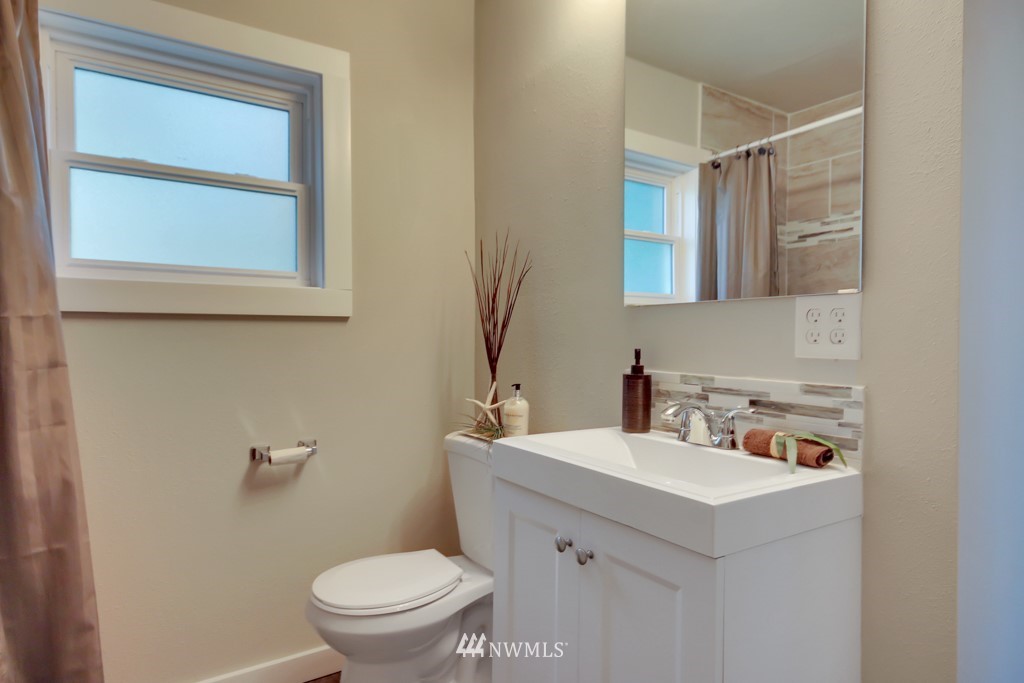 3625 A Street Tacoma, WA 98404 - Photo 12 of 23