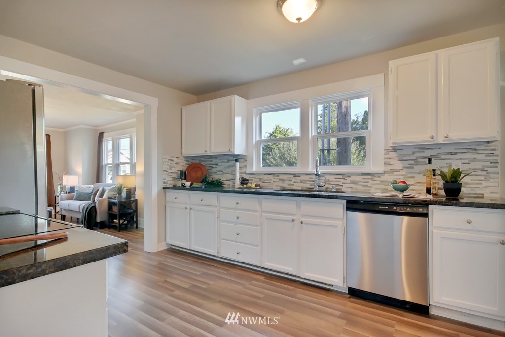 3625 A Street Tacoma, WA 98404 - Photo 7 of 23