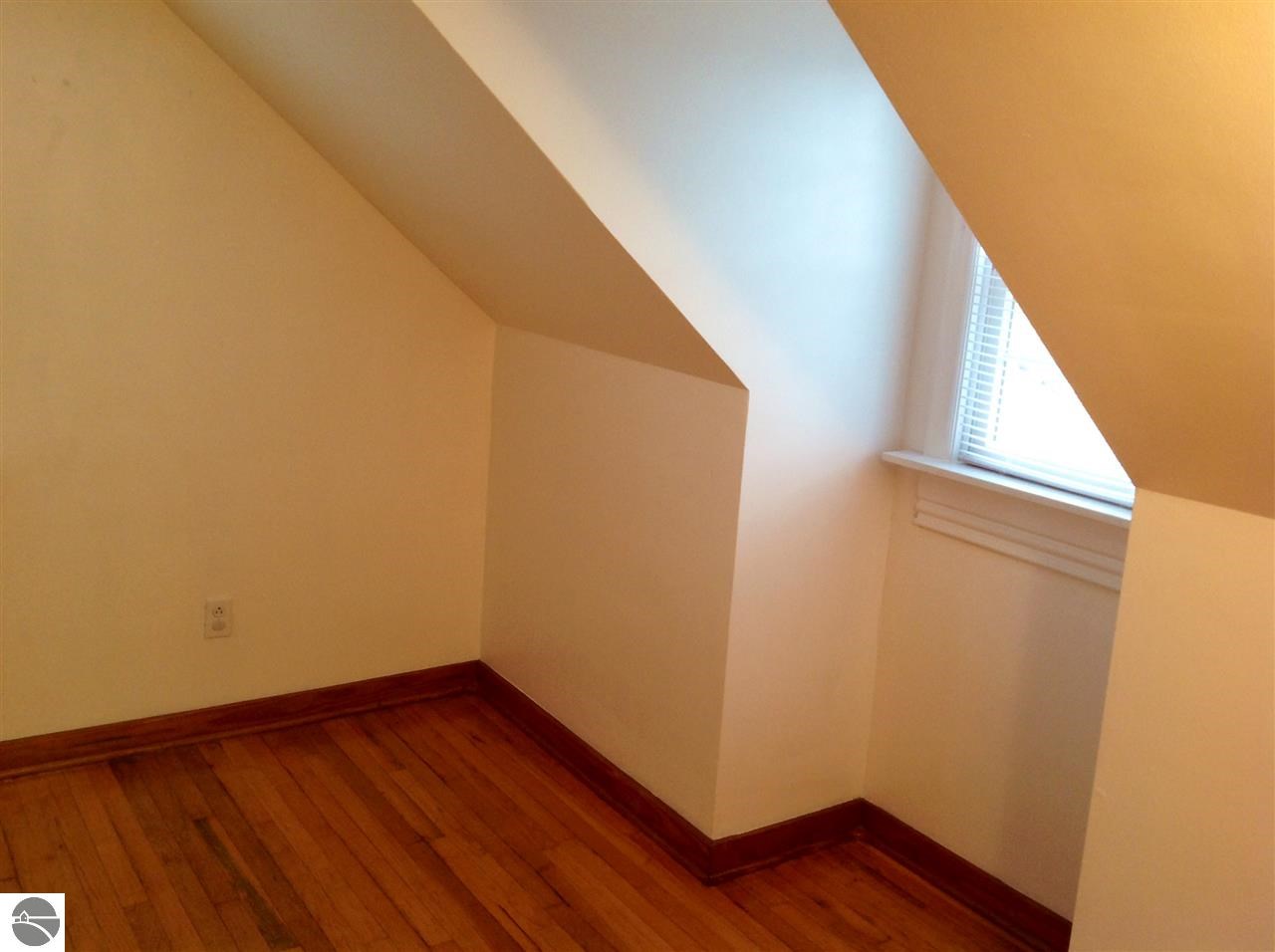 640 Spring Street Blanchard, MI 49310 - Photo 28 of 43 1781883-27.JPG