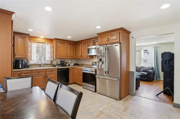 $399,000 | 62 Hillcrest Avenue, Pawtucket, RI 02860