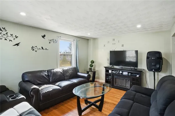 $399,000 | 62 Hillcrest Avenue, Pawtucket, RI 02860