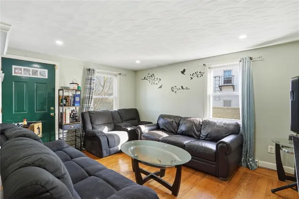 $399,000 | 62 Hillcrest Avenue, Pawtucket, RI 02860