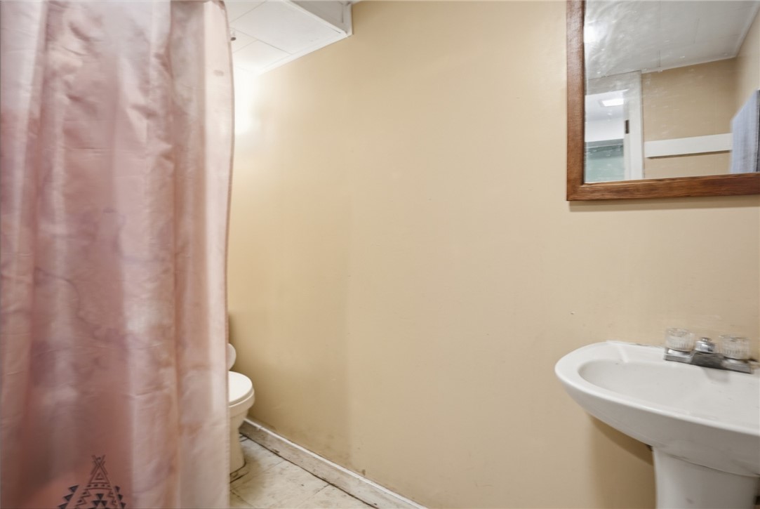 62 Hillcrest Avenue Pawtucket, RI 02860 - Photo 20 of 23