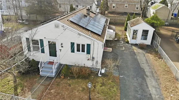 $399,000 | 62 Hillcrest Avenue, Pawtucket, RI 02860