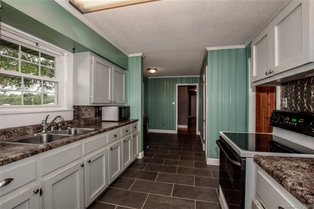 218 Shepherd Road Mooresville, NC 28115 - Photo 20 of 40 Gallery Image 20