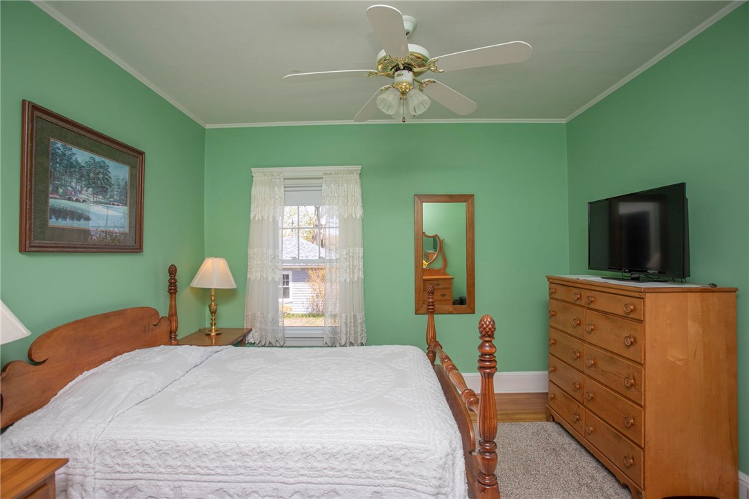 1102 Buttonwoods Avenue Warwick, RI 02886 - Photo 28 of 40