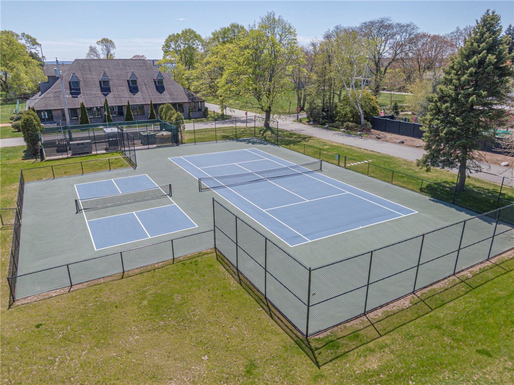 1102 Buttonwoods Avenue Warwick, RI 02886 - Photo 33 of 40