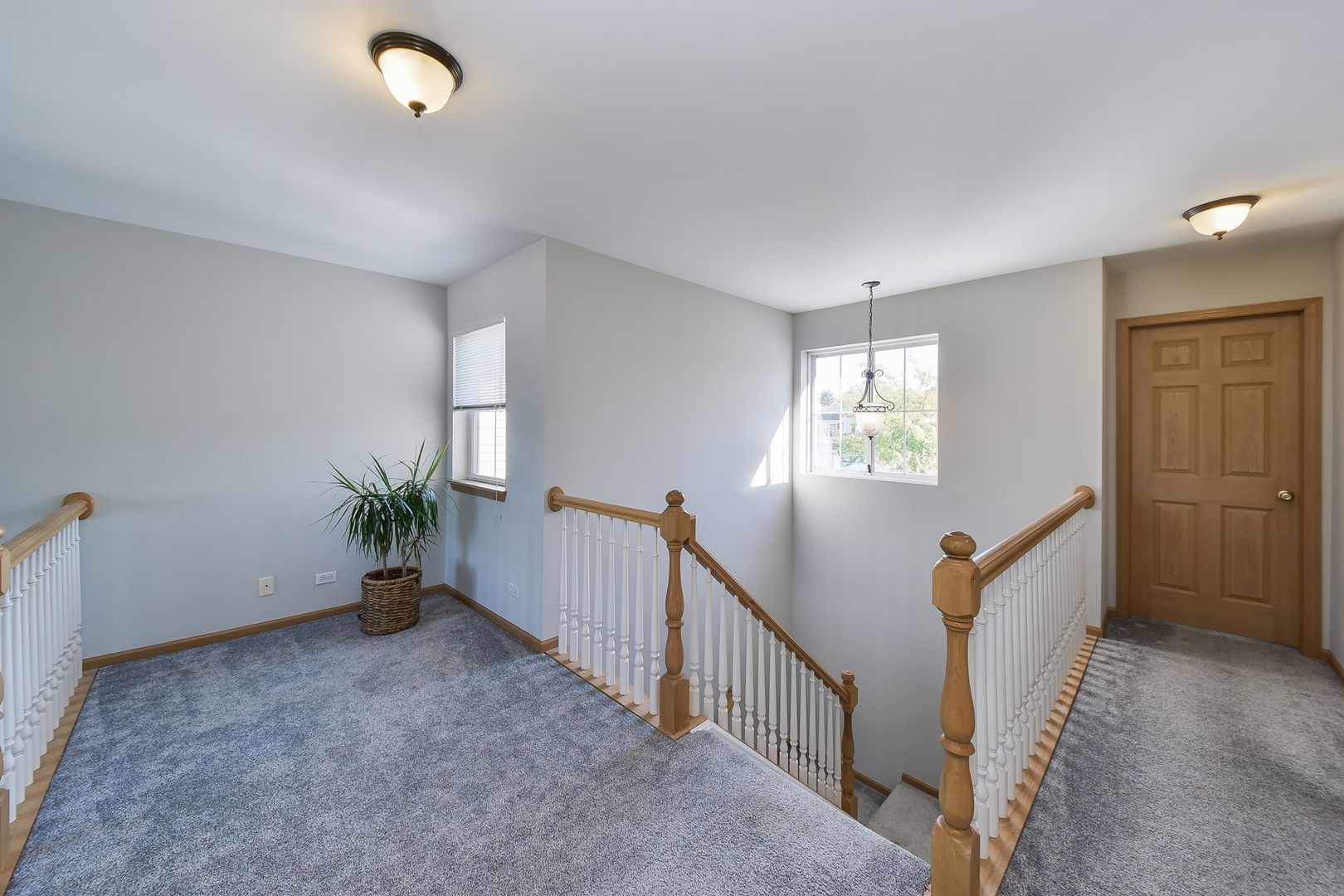 247 Grand Ridge Road St. Charles, IL 60175 - Photo 9 of 17 a view of entryway with livingroom