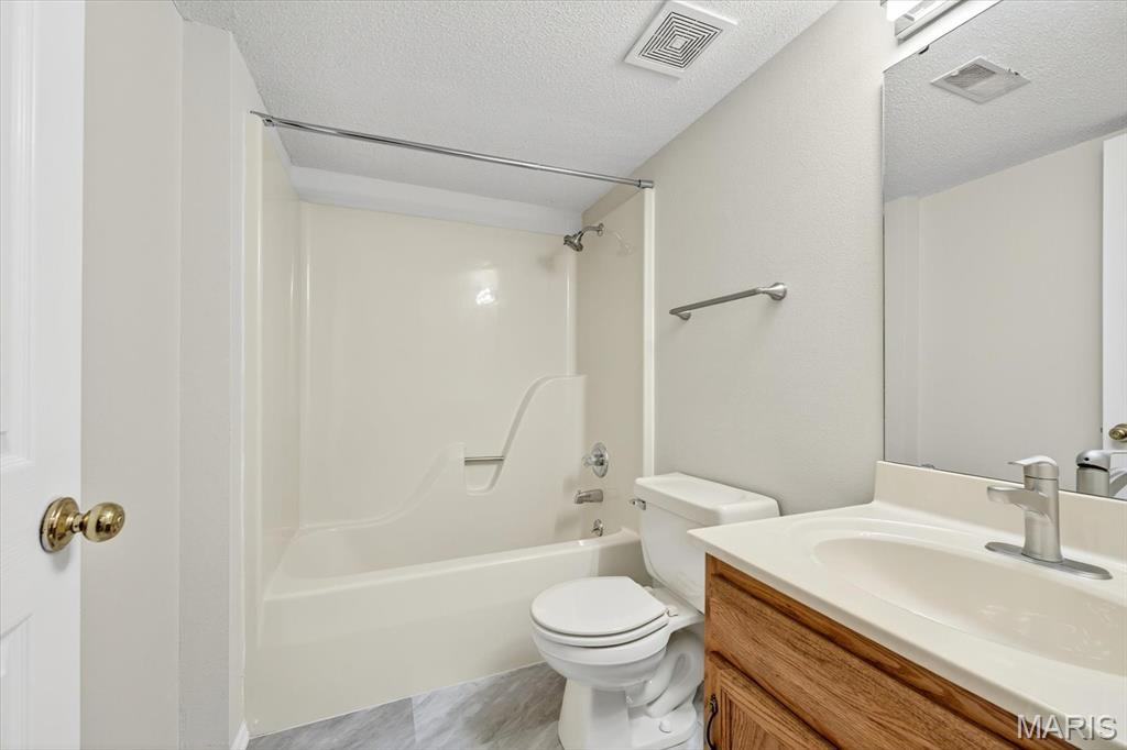 171 Picketts Run O'Fallon, IL 62269 - Photo 33 of 45