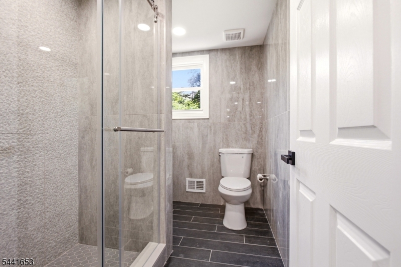 48 Petersburg Road Hackettstown, NJ 07840 - Photo 20 of 36