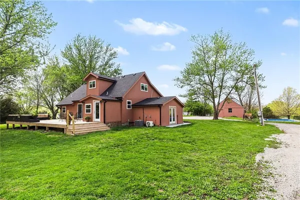 $565,000 | 7850 McGary Lane, Lawson, MO 64062