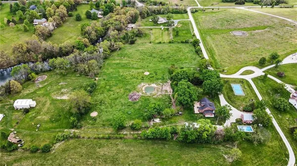 $565,000 | 7850 McGary Lane, Lawson, MO 64062
