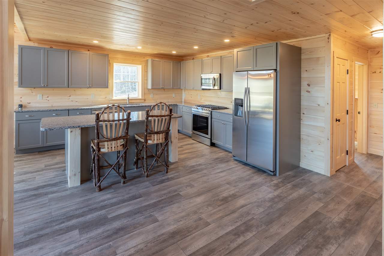 29 Fraser Road, Unit 29 Thornton, NH 03285 - Photo 11 of 40