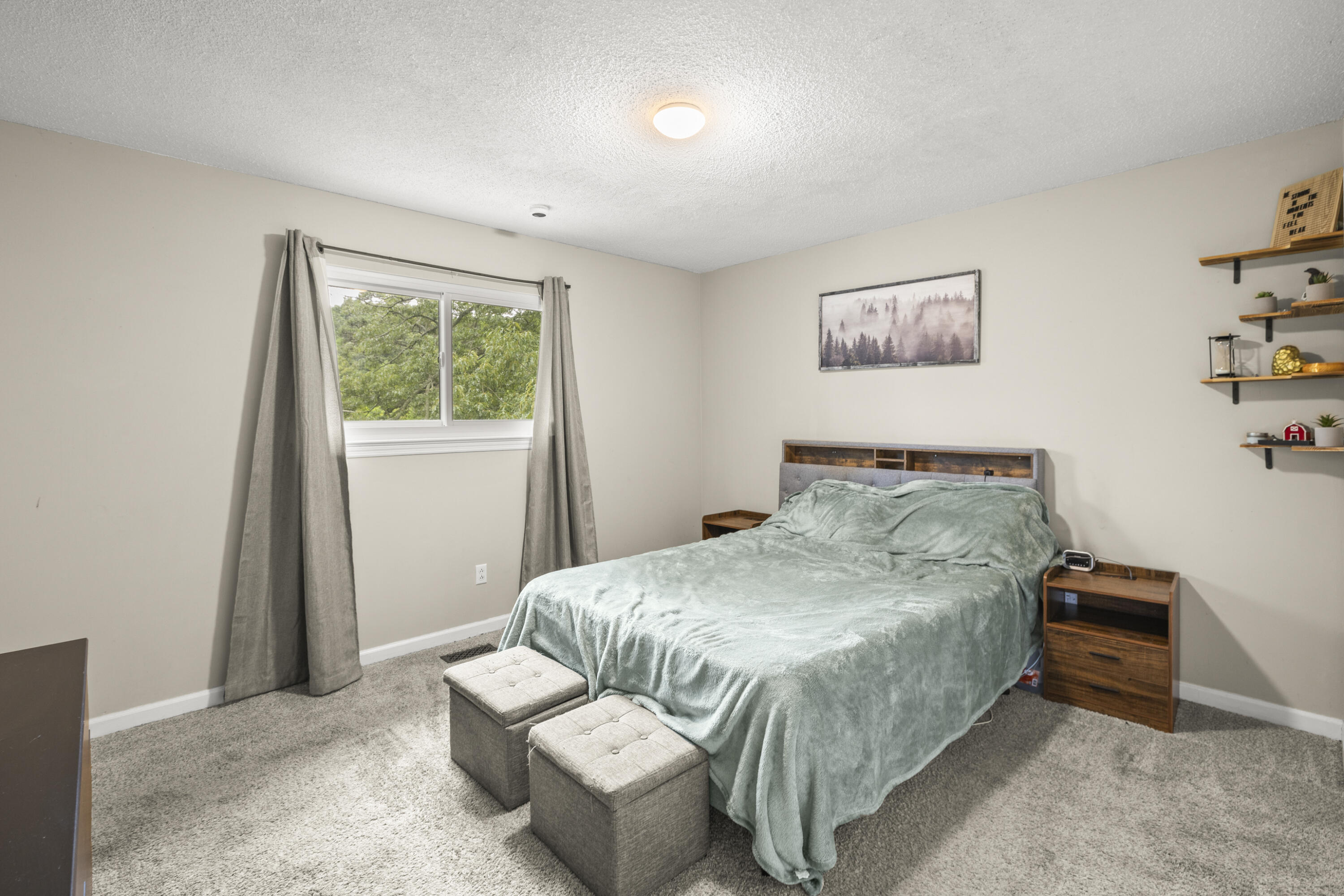 1076 Carol Jean Trail, Unit 22 Hixson, TN 37343 - Photo 18 of 32 Bedroom