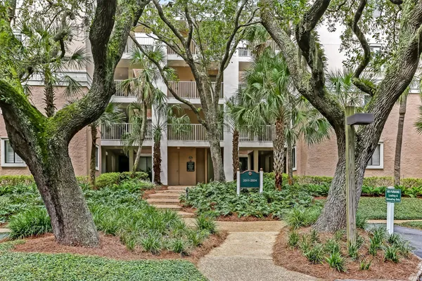 $525,000 | 2013 Beachwood Road, Fernandina Beach, FL 32034