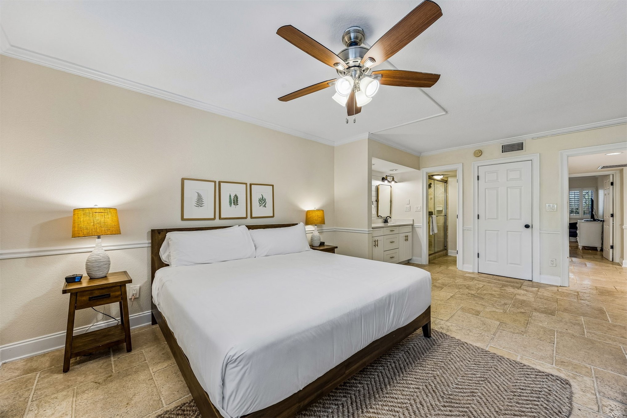 2013 Beachwood Road Fernandina Beach, FL 32034 - Photo 12 of 42 Primary Suite