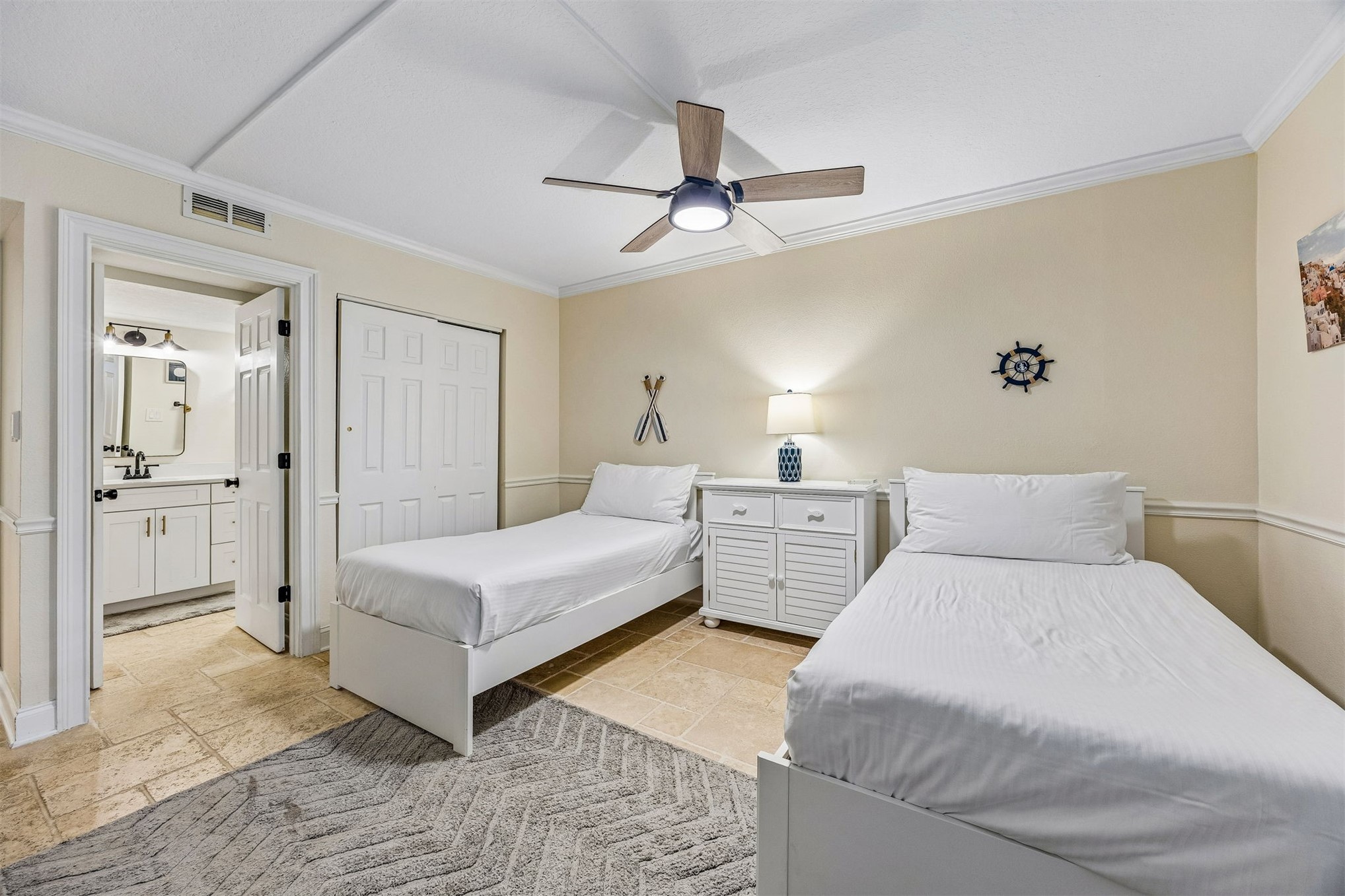 2013 Beachwood Road Fernandina Beach, FL 32034 - Photo 15 of 42 Guest Bedroom