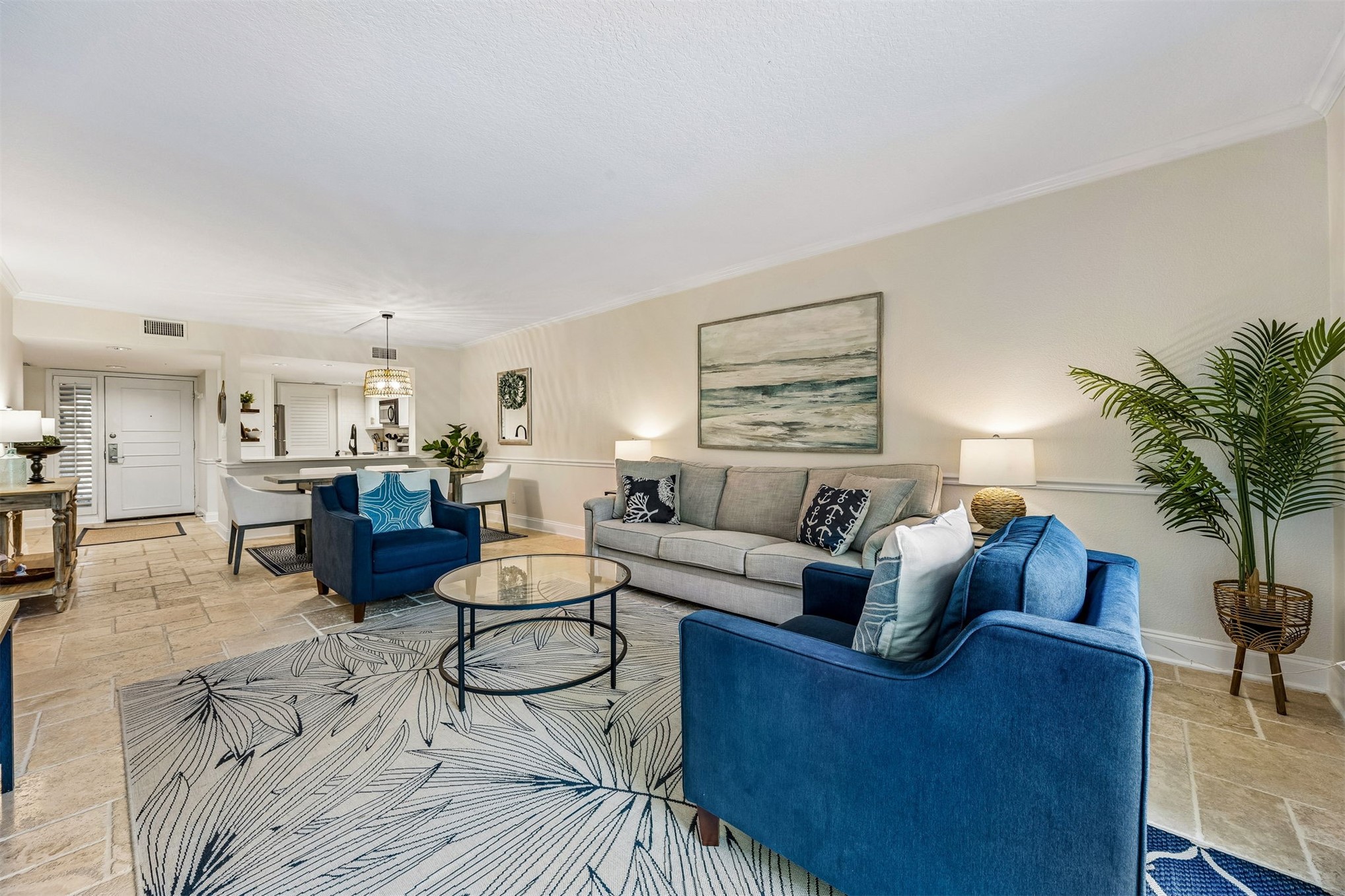 2013 Beachwood Road Fernandina Beach, FL 32034 - Photo 6 of 42 Living Area