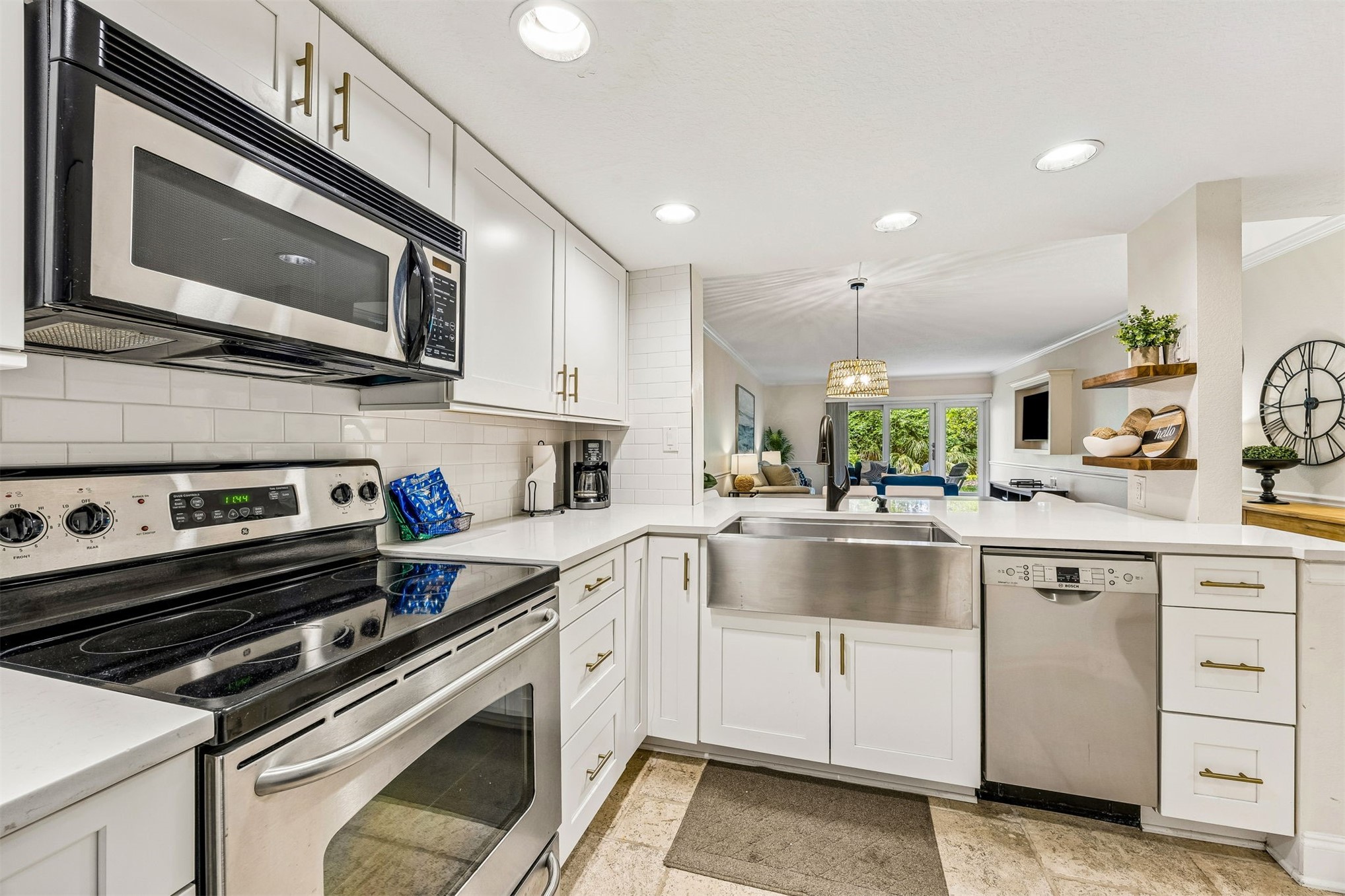 2013 Beachwood Road Fernandina Beach, FL 32034 - Photo 9 of 42 Kitchen