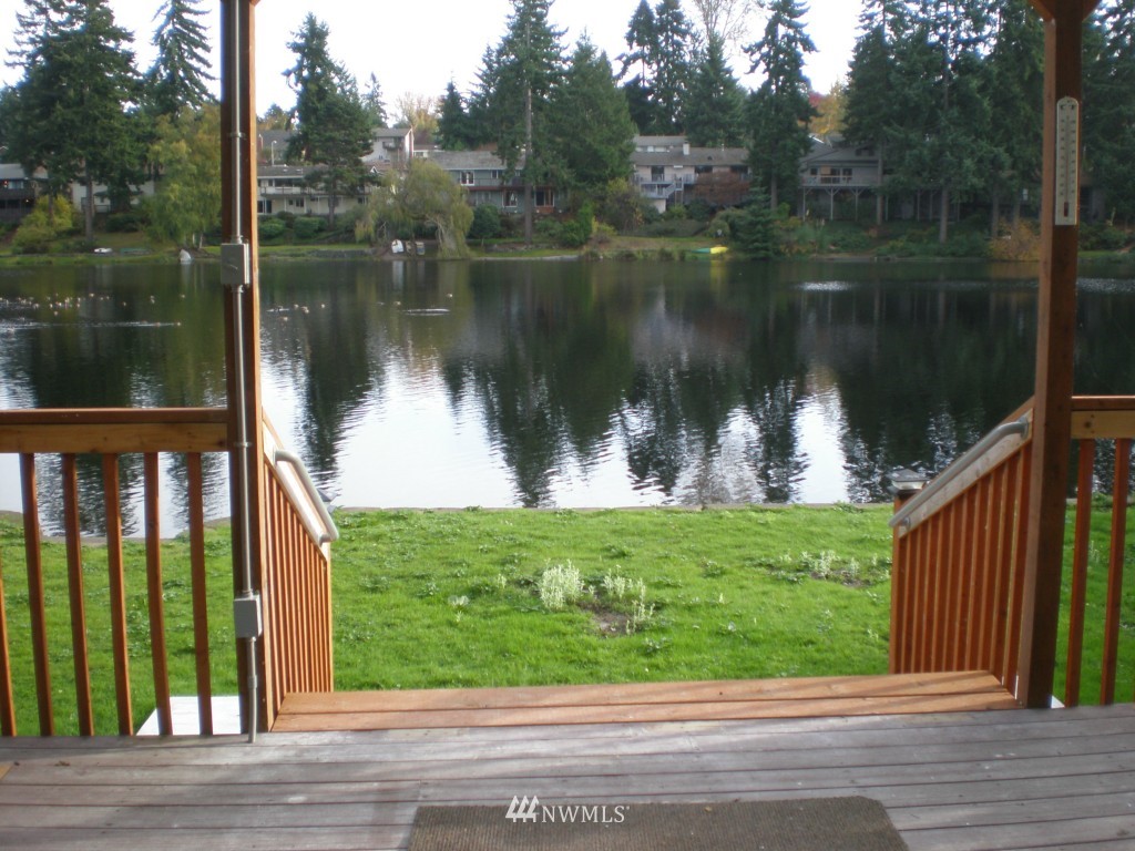 3951 Southwest 324th Street Federal Way, WA 98023 - Photo 1 of 10 Gallery Image 1
