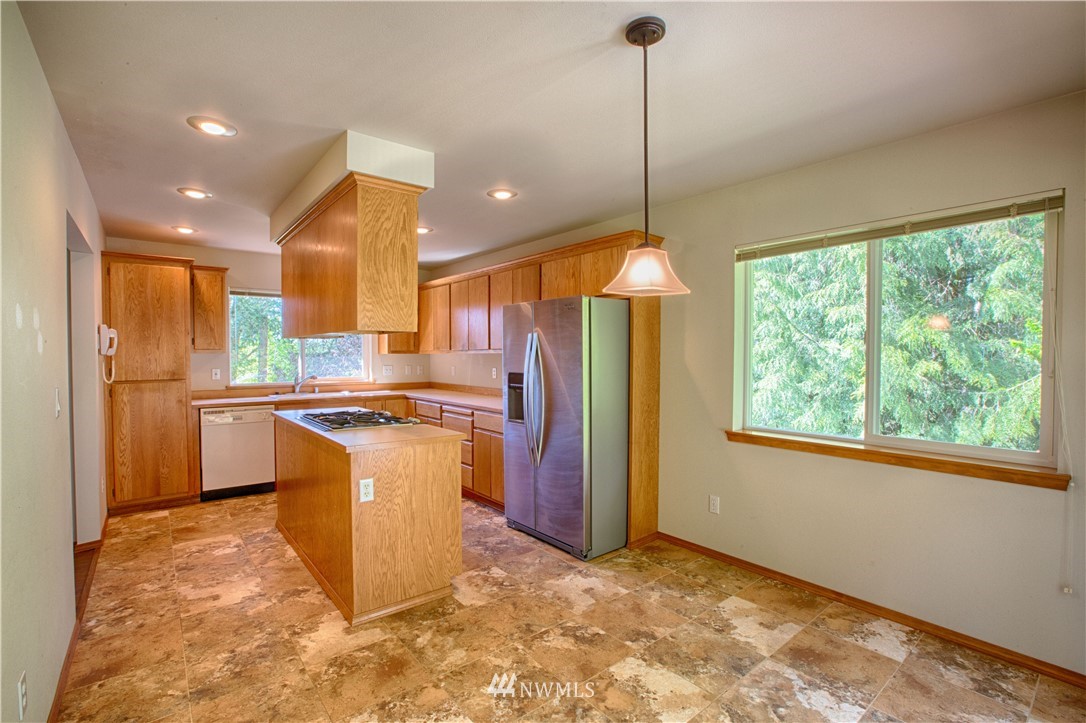 18845 Cascade Ridge Court Mount Vernon, WA 98274 - Photo 10 of 25