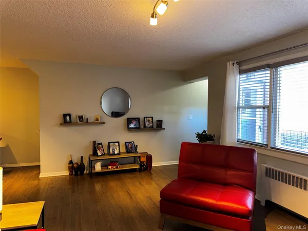 $260,000 | 235 South Buckhout Street, Unit 235, Irvington, NY 10533