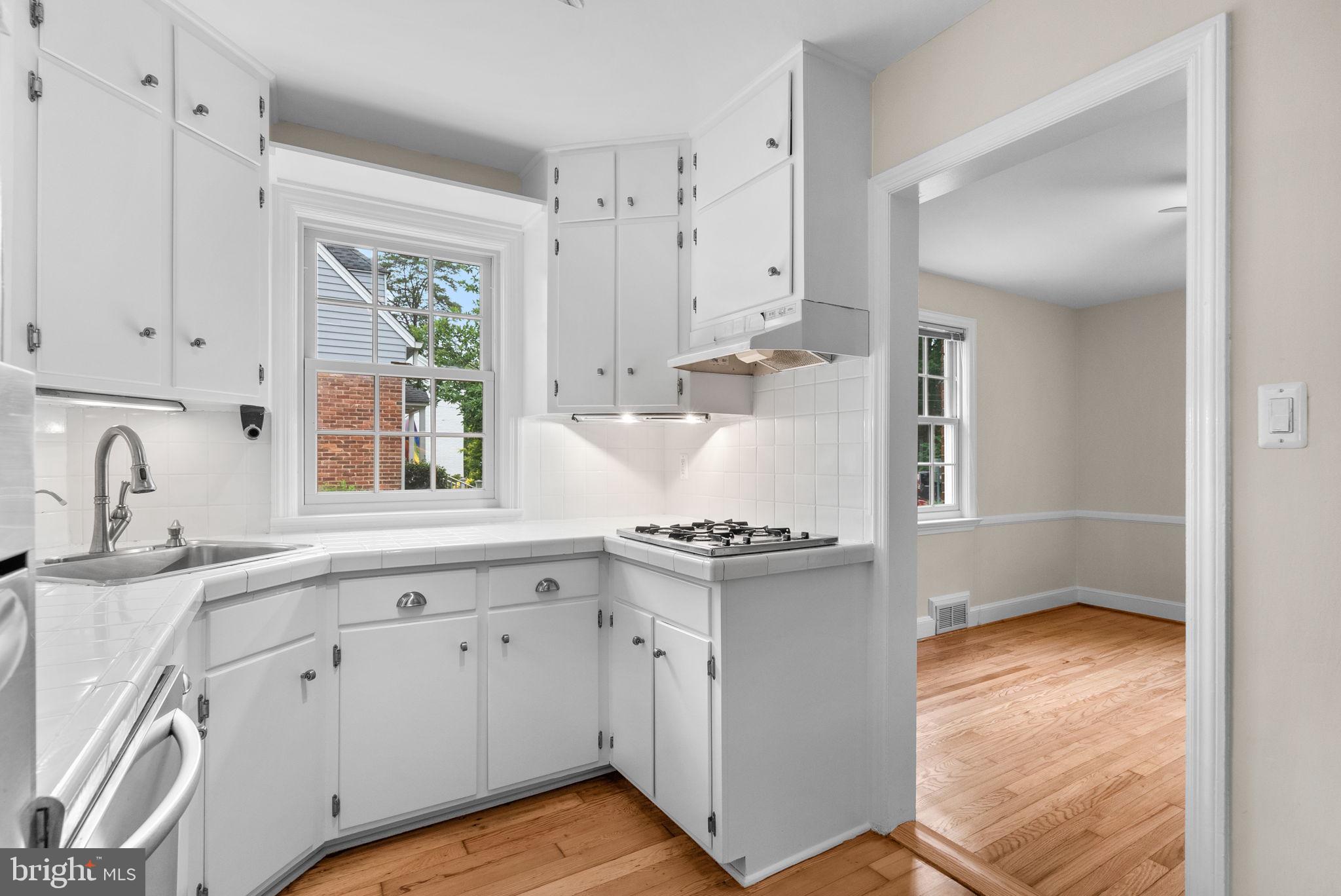 4615 Drexel Road College Park, MD 20740 - Photo 15 of 48 Alternate View of Kitchen