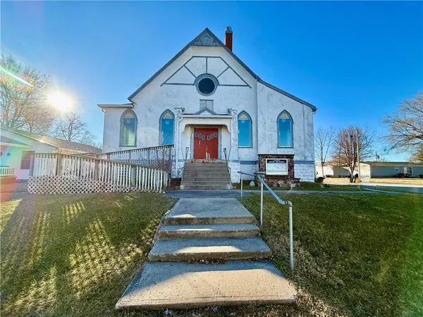 $87,000 | 130 2nd Street, Clearmont, MO 64431