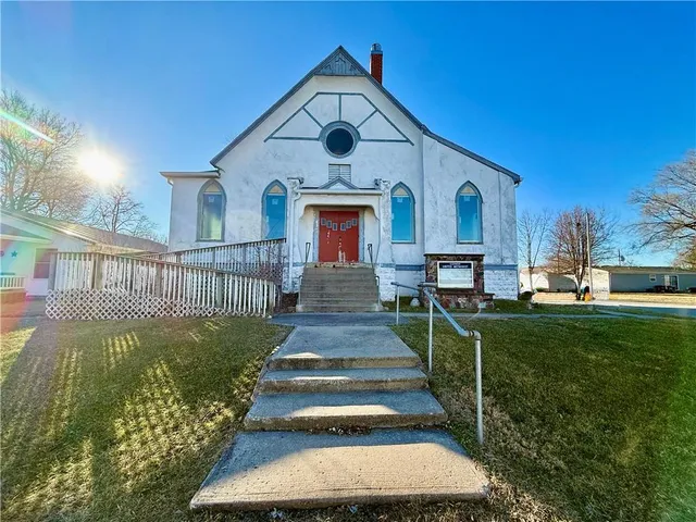 $87,000 | 130 2nd Street, Clearmont, MO 64431