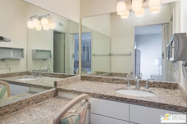 $329,000 | 1300 South Camino Real, Palm Springs, CA 92264