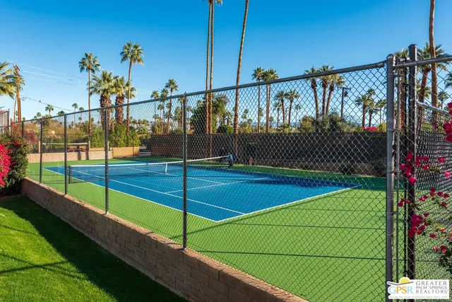 $329,000 | 1300 South Camino Real, Palm Springs, CA 92264