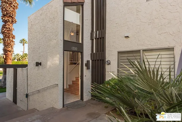 $329,000 | 1300 South Camino Real, Palm Springs, CA 92264