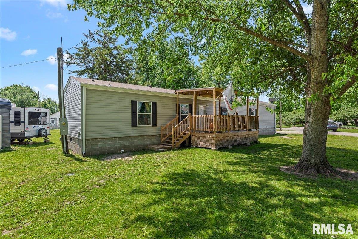 421 West Monroe Street Girard, IL 62640 - Photo 36 of 36