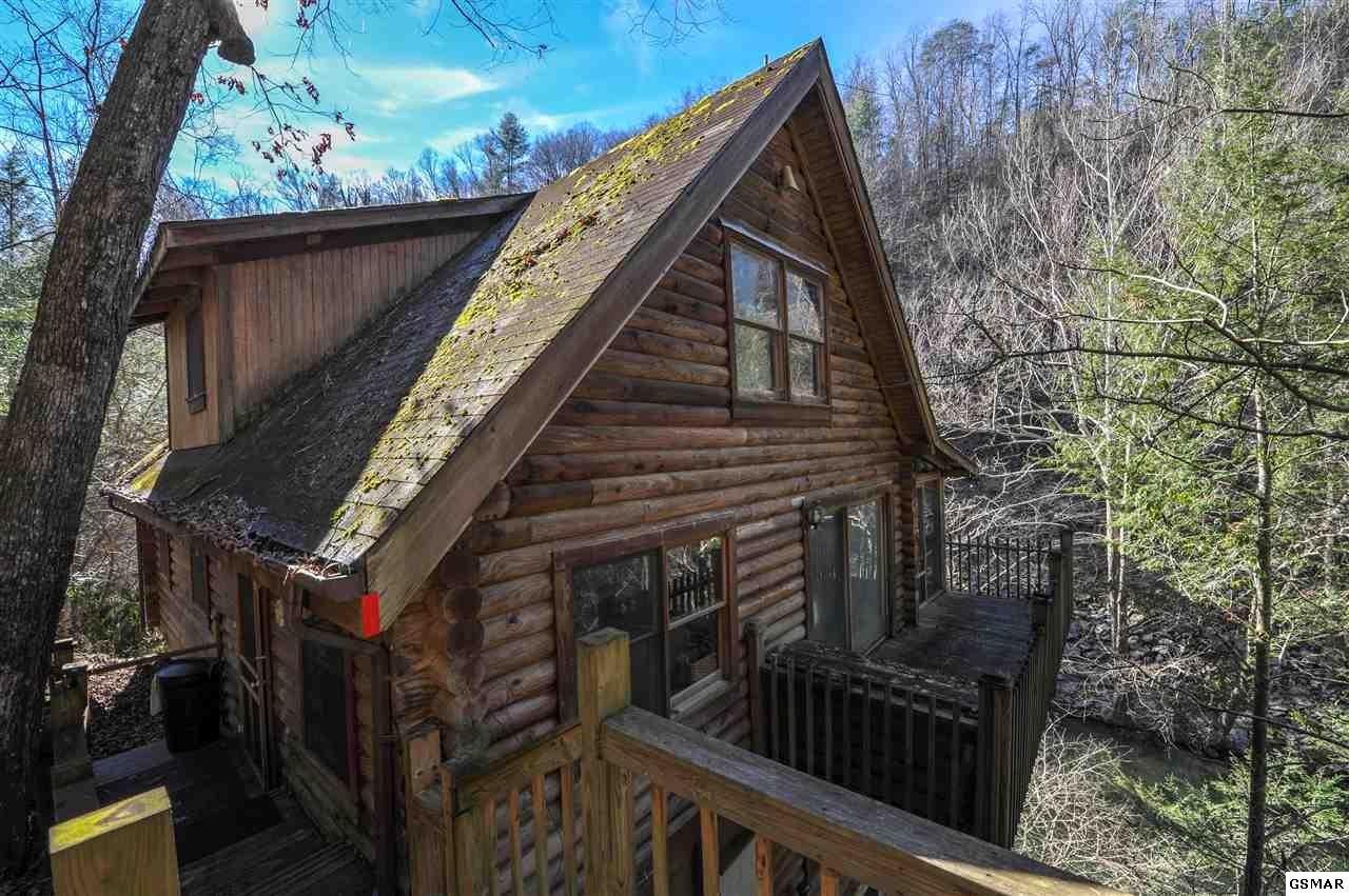 1563 Grant Road Sevierville, TN 37876 - Photo 3 of 35