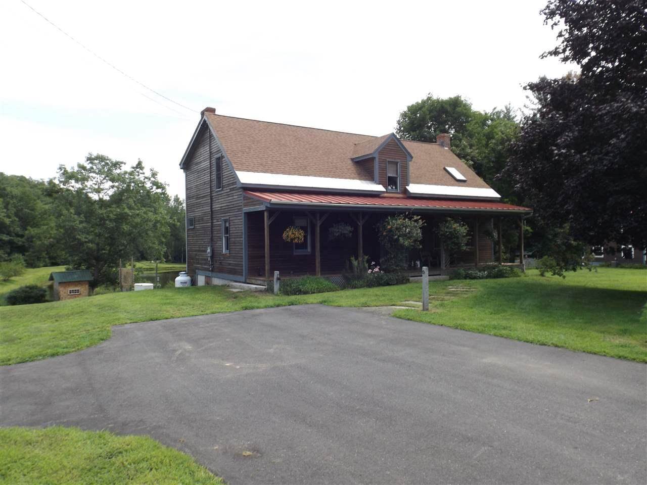173 Bee Hole Road Loudon, NH 03307 - Photo 1 of 35