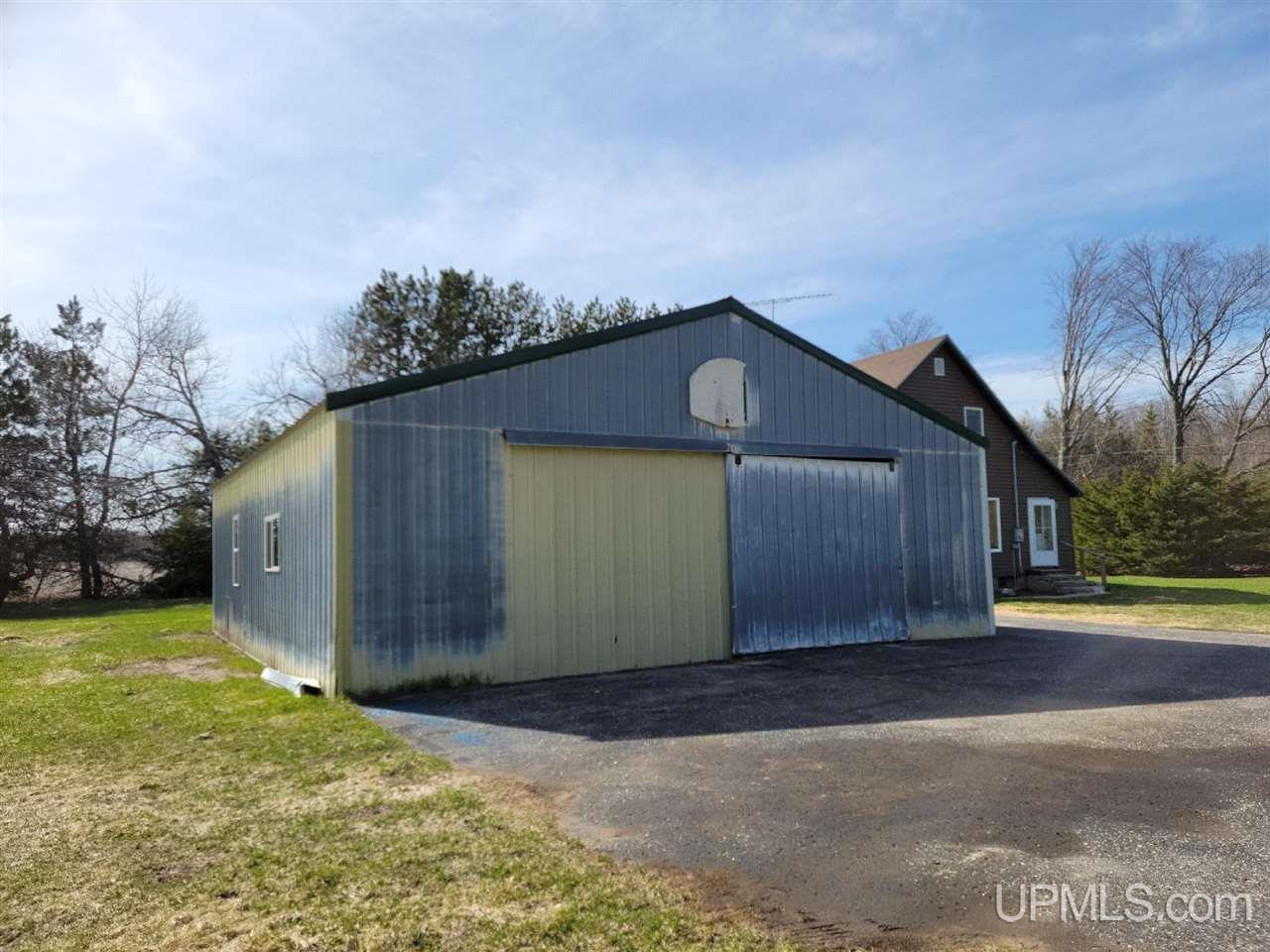 10987 West Co Road Manistique, MI 49854 - Photo 18 of 23