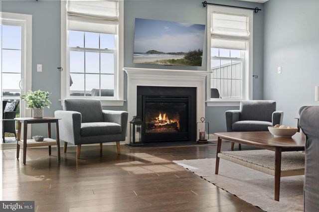 $670,000 | 107 Corvus Circle, Springfield, PA 19064