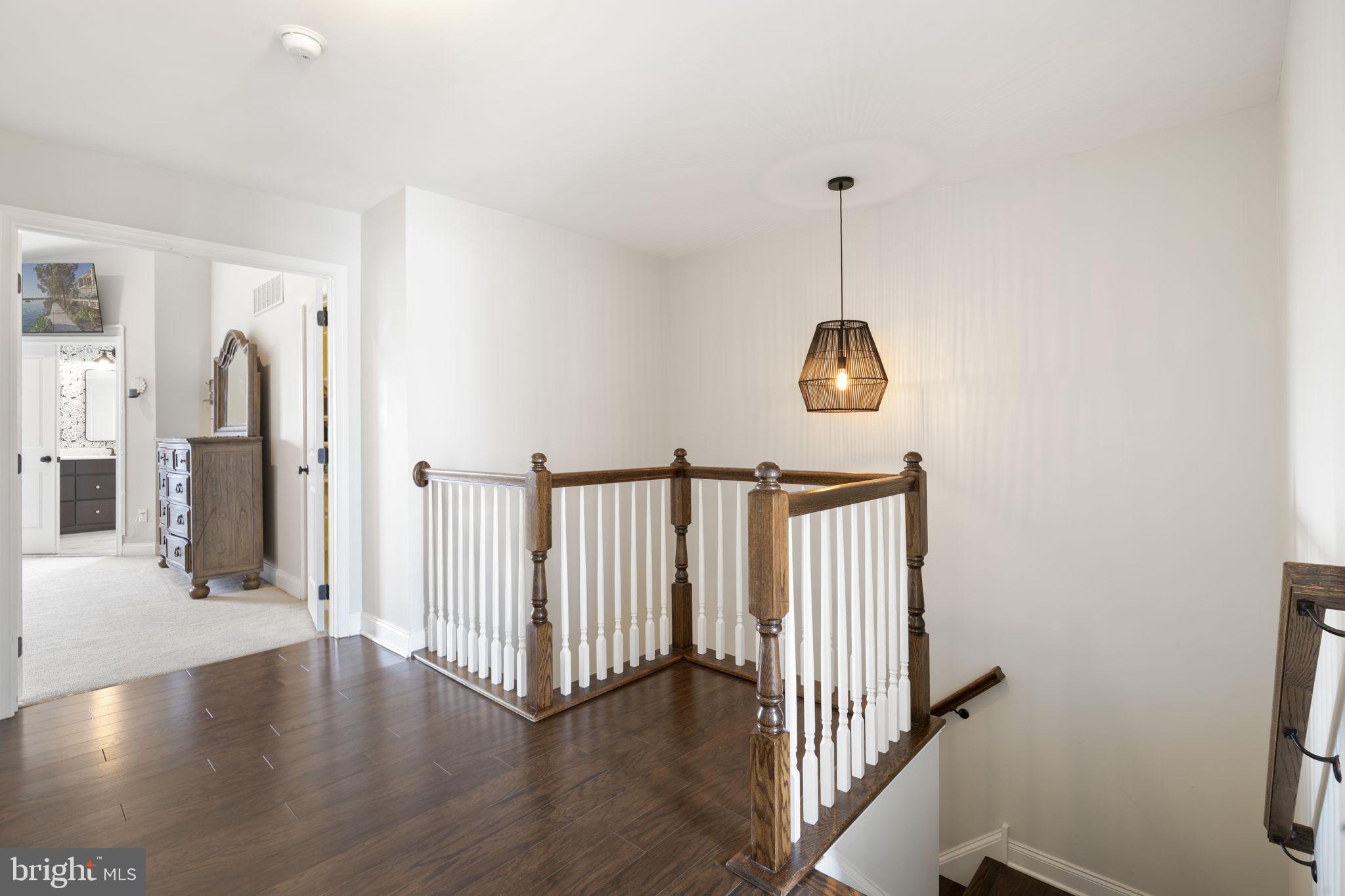 107 Corvus Circle Springfield, PA 19064 - Photo 26 of 51 Warm Light Fixtures