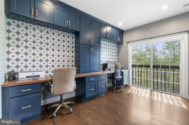 $670,000 | 107 Corvus Circle, Springfield, PA 19064