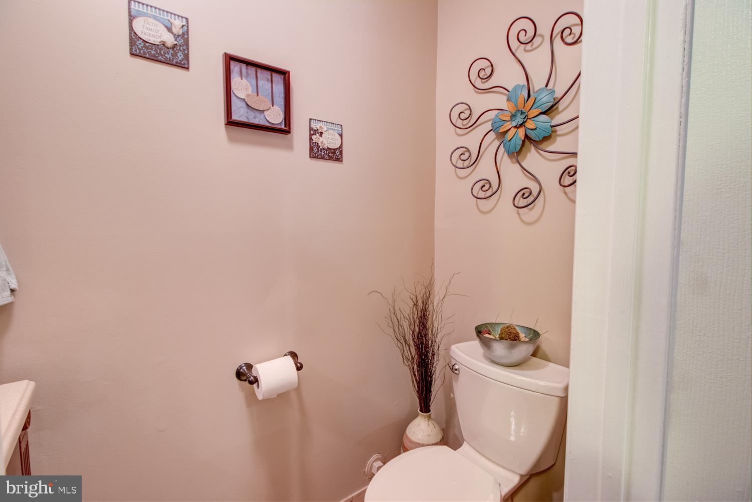 125 Pebble Road East Windsor, NJ 08520 - Photo 15 of 35 Gallery Image 15