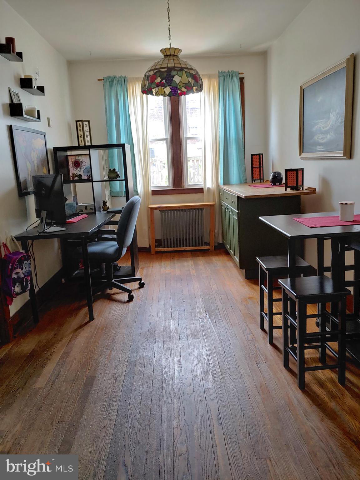 187 West Meadow Road Baltimore, MD 21225 - Photo 2 of 19 Dining Room