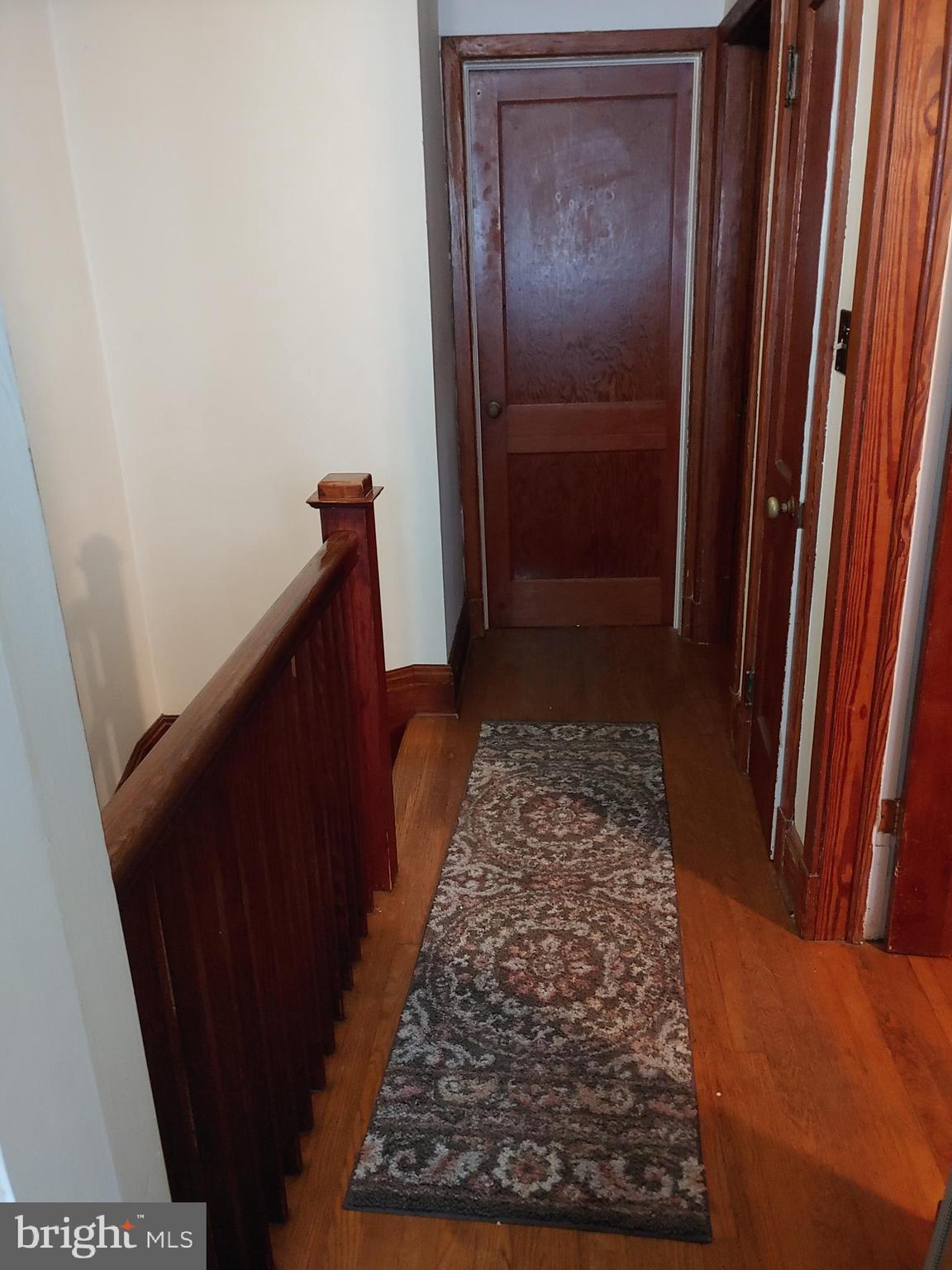 187 West Meadow Road Baltimore, MD 21225 - Photo 11 of 19 Upstairs hallway