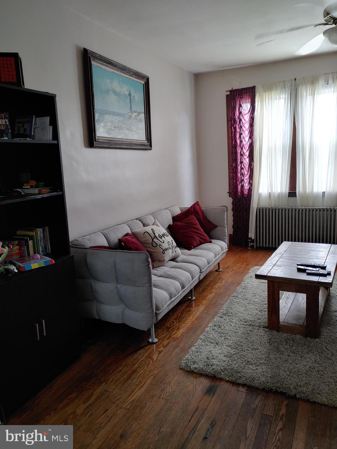 187 West Meadow Road Baltimore, MD 21225 - Photo 15 of 19 Living room